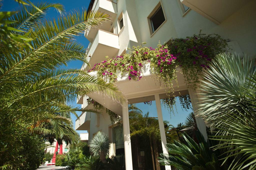 Hotel Residence Stella Del Mare Vada Dış mekan fotoğraf